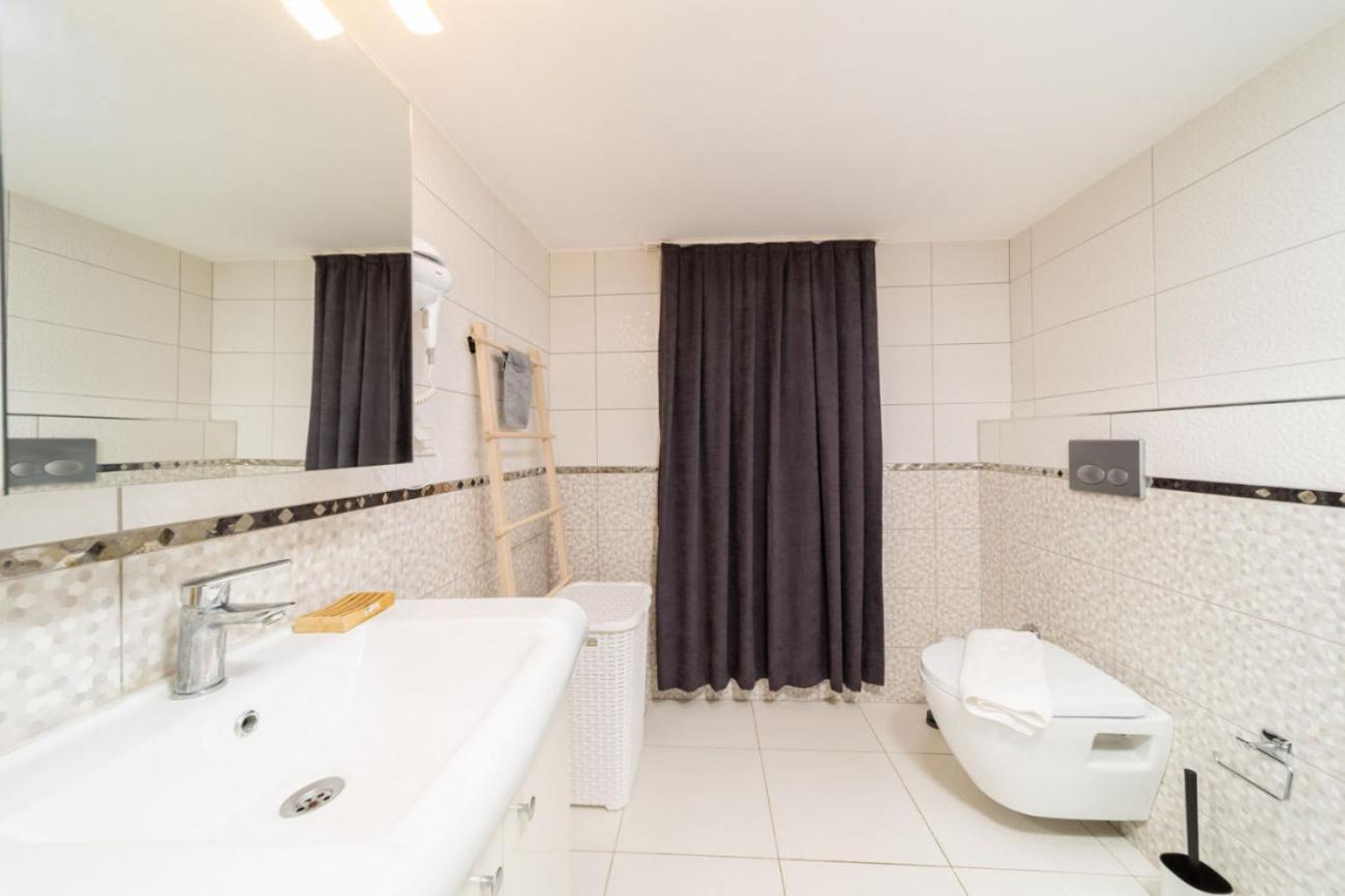 Lovely Flat Near Hadrians Gate Apartamento Antália Exterior foto